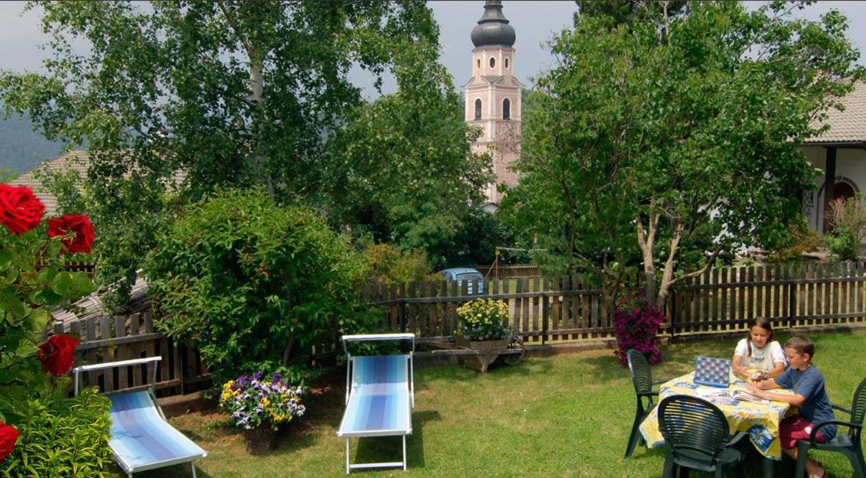 B&B Garni Lantschner Кастельротто Экстерьер фото